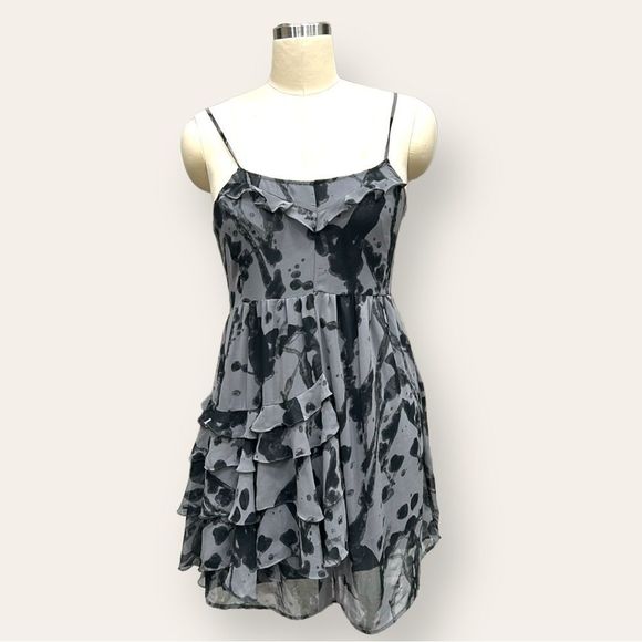 Anthropologie Dresses & Skirts - Amazing silk chiffon dress